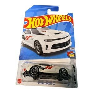 Hot Wheels '18 COPO Camaro SS New